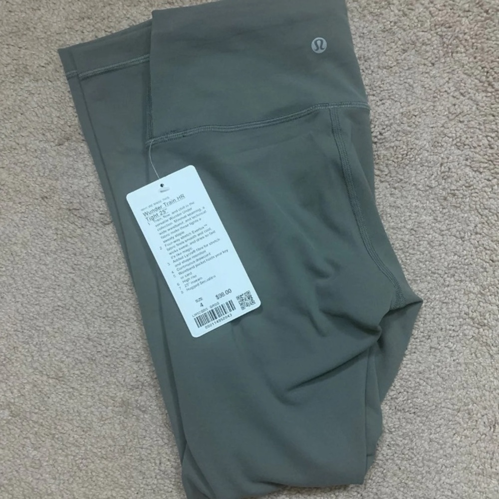 NWT Lululemon Wunder Train HR 25” - Picture 3 of 5